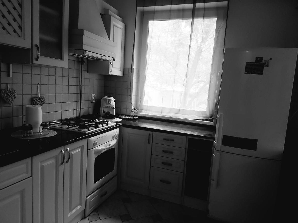 Lara Apartman Дебрецен Екстер'єр фото